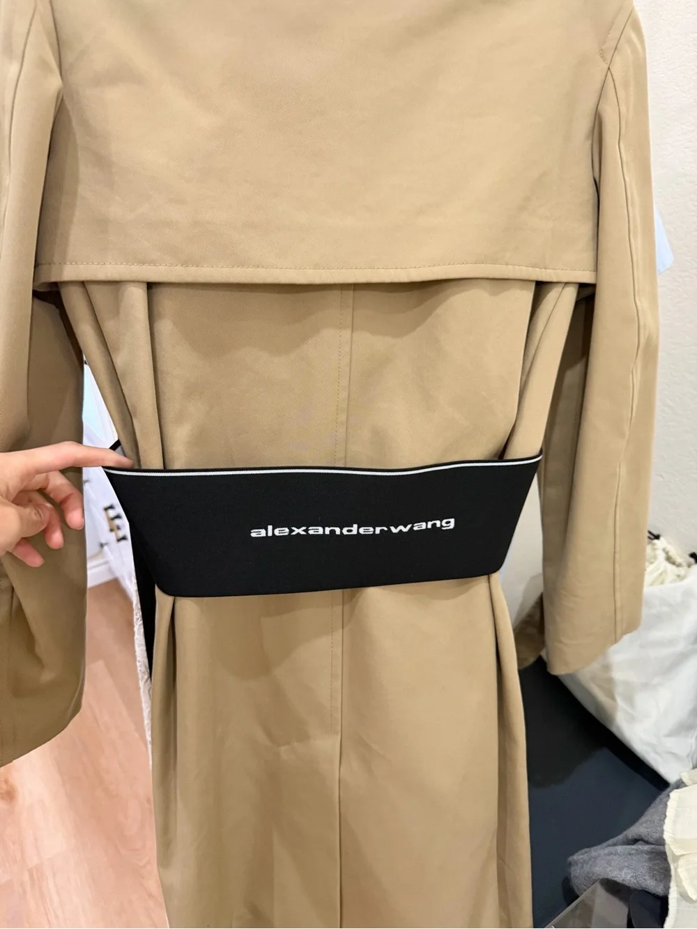 Alexander Wang Beige Trench Coat with Black Contrast Panels - Picture 7 of 11